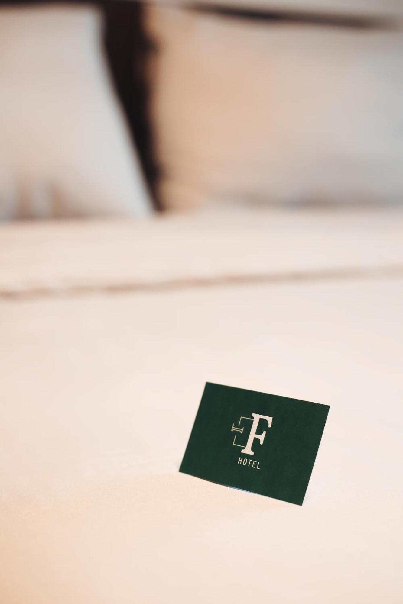 F Hotel 24H Check-In Hörsching Exteriér fotografie